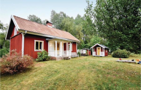 Two-Bedroom Holiday Home in Algaras, Älgarås